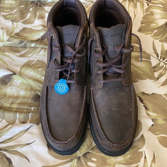 rockport men's storm surge waterproof lace up boot